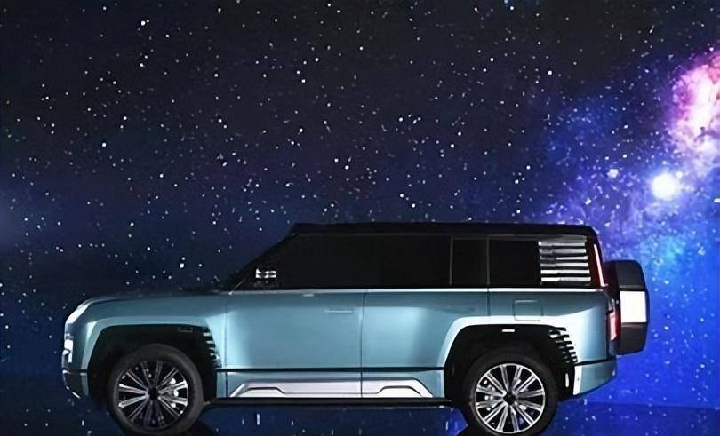 仰望U8越野玩家版将搭载卫星通信，可离车便携使用