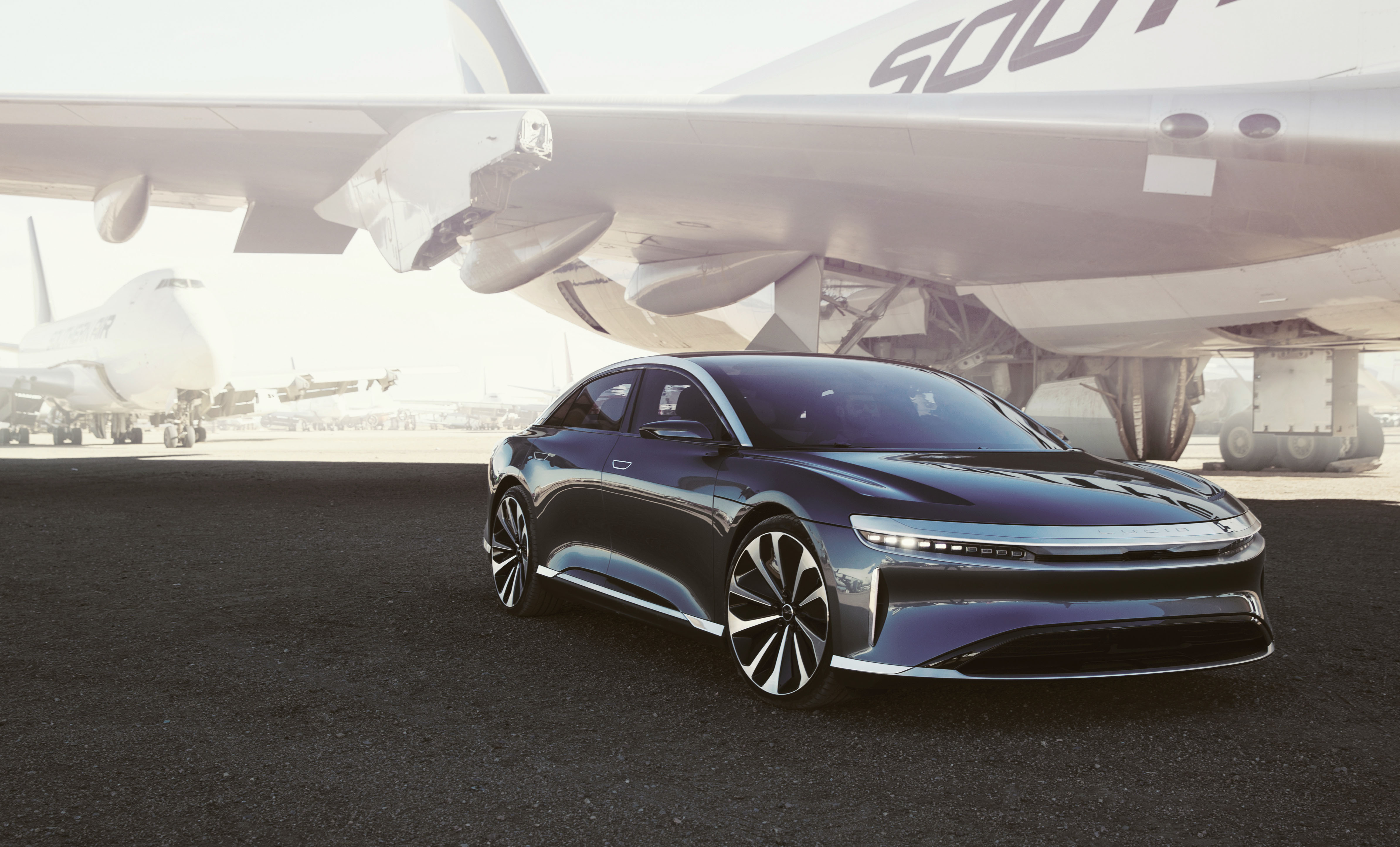 Lucid Motors推出革命性电池技术