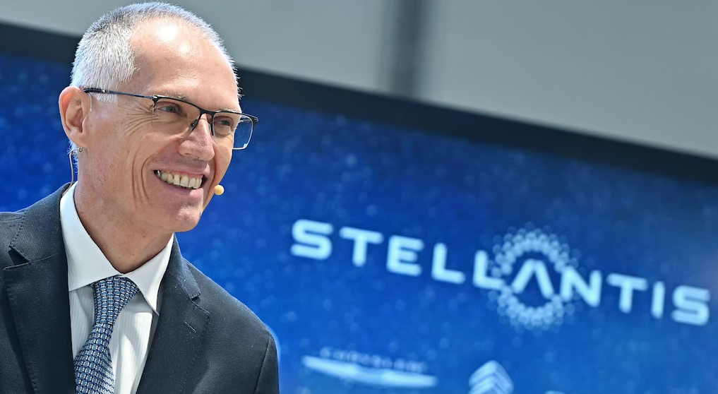 Stellantis董事长：美国关税和欧盟法规使汽车行业面临风险